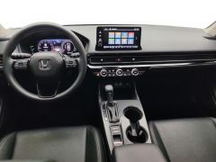Honda Civic 240TURBO CVT Dynamic Edition - фото 16