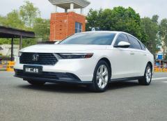 Honda Accord 260TURBO Smart Edition - фото 1