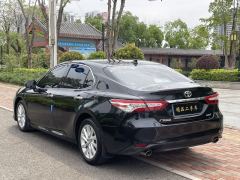 Toyota Camry 2.0G Luxury Edition - photo 9