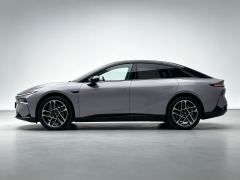 XPeng P7 P7i 550 Rear-wheel drive Max - ფოტო 3