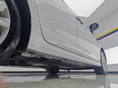 Toyota Corolla Dual-Engine 1.8L Elite Edition - photo 10