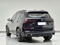 BMW X5 xDrive30Li Deluxe VersionM - ფოტო 10