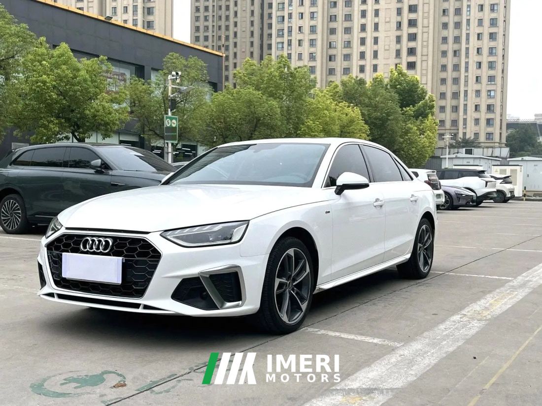 Audi A4L 40 TFSI Luxury Dynamic - car from China