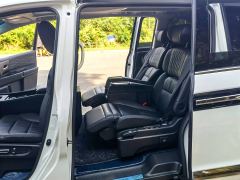 Honda Elysion PHEV 2.0L Luxury Edition - ფოტო 10