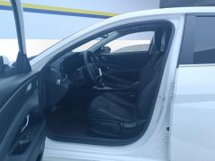 Hyundai Elantra 1.5L CVT Elite Edition - ფოტო 14