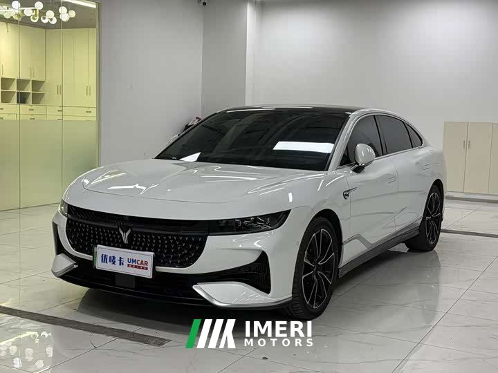 Voyah Lantu Zhaoguang PHEV AWD Ultra-Long Range Flagship