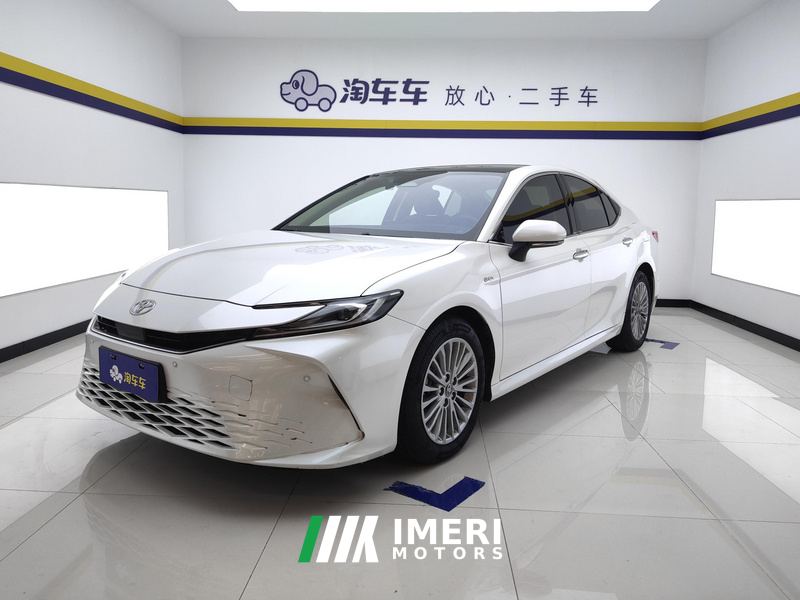 Toyota Camry Dual-Engine 2.0HG Prestige Edition