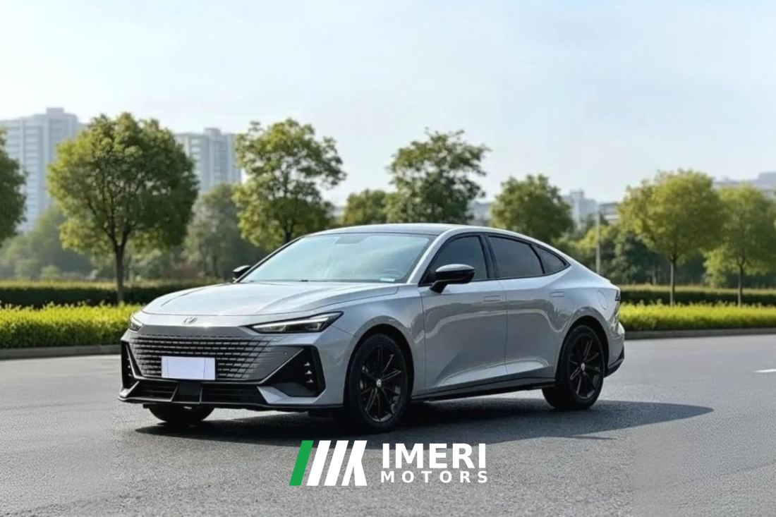 Changan UNI-V 1.5T Premium Version - ავტომობილი ჩინეთიდან