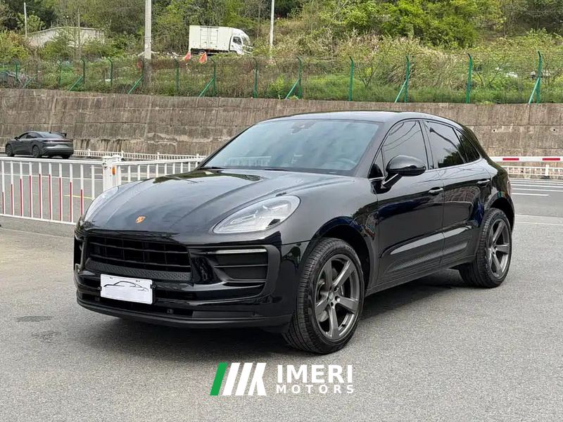 Porsche Macan 2.0T - автомобиль из Китая