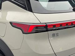 Lynk & Co 06 Relive 1.5T Max - фото 11