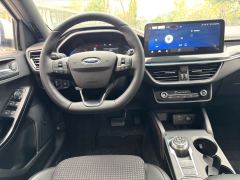 Ford Focus EcoBoost 180 ST Line - ფოტო 3