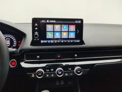 Honda Civic 240TURBO CVT Dynamic Edition - ფოტო 17
