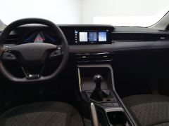 Roewe MG i5 1.5L Manual Comfort Edition - фото 16
