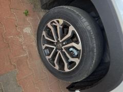 Toyota Frontlander 2.0L Luxury Edition - photo 6