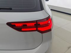 Volkswagen Golf 280TSI R-Line Lite - фото 5
