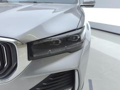 Geely Xingyue L 2.0T Automatic two-wheel drive Sky Edition - ფოტო 4