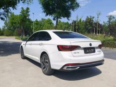 Volkswagen Jetta 300TSI Edition - ფოტო 9