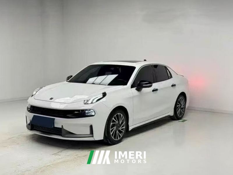 Lynk & Co 03 1.5T 2WDPro - автомобиль из Китая