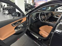 Mercedes-Benz E Class E-Class E 300 L Luxury - photo 8