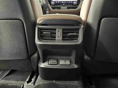 Lexus ES 200 Premium Edition - ფოტო 10