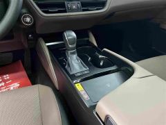 Lexus ES 200 Premium Edition - ფოტო 9