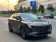 Changan UNI-Z 1.5T Dragon Ascend - ფოტო 3