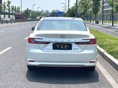 Toyota Camry Dual-Engine 2.0HE Elite Edition - photo 9