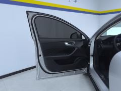 Roewe D7 PHEV 1.5L 125km Edition - ფოტო 12