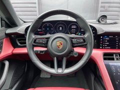 Porsche Taycan - ფოტო 8