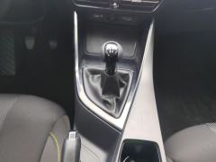 Roewe MG i5 1.5L Manual Platinum Edition - фото 19