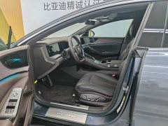 Denza Z9 2024 1100km four-wheel drive Max version - ფოტო 10