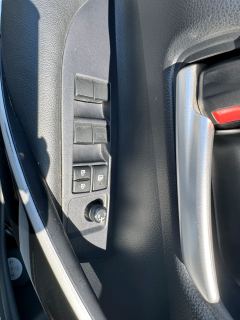 Toyota Corolla Dual-Engine 1.8L Pioneer Edition - ფოტო 14