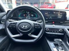 Hyundai Elantra 1.5L GLS Leading Edition - фото 11