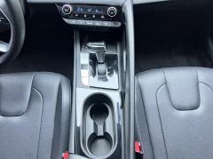 Hyundai Elantra 1.5L GLS Leading Edition - фото 12