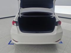 Toyota Corolla Dual-Engine 1.8L Elite Edition - фото 7