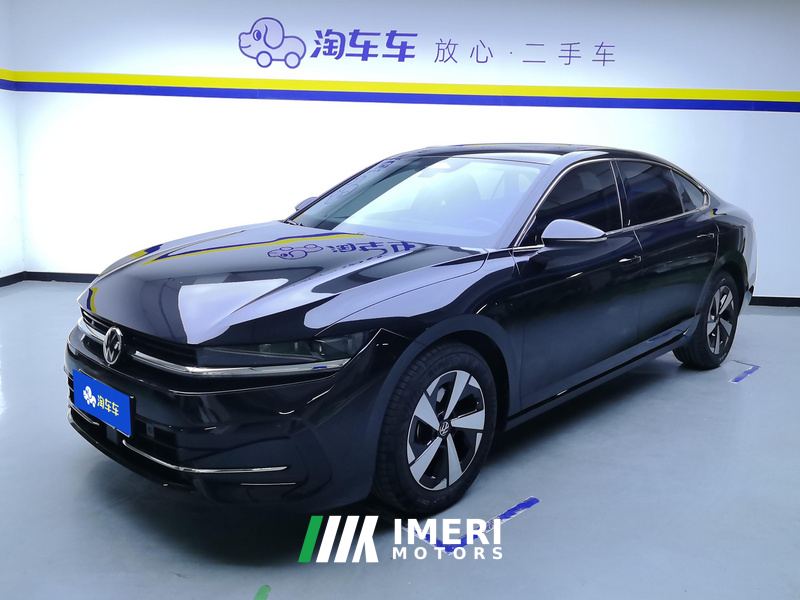 Volkswagen Magotan 300TSI Luxury Edition Show-off