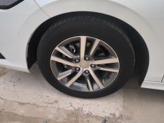 Honda Civic 240TURBO CVT Dynamic Edition - photo 6