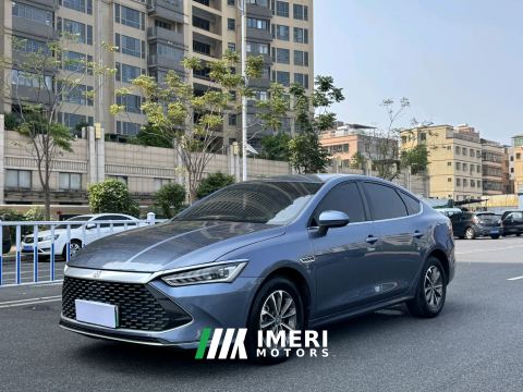 2024 BYD Qin PLUS DM-i Honor Edition 1.5L 55km Leading Edition - автомобиль из Китая