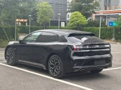 Zeekr 001 810km RWD Max Edition - ფოტო 10