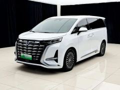 Denza D9 DM-i 1.5T 200km Exclusive Frontrunner 7-seater - ფოტო 1
