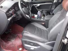 Volkswagen Touareg 2.0T Edition - photo 14