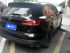 Volkswagen Touareg 2.0T Edition - photo 2
