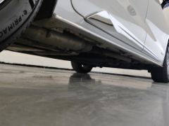 Toyota Sienna Dual-Engine 2.5L Comfort Edition - photo 10