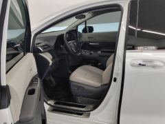 Toyota Sienna Dual-Engine 2.5L Comfort Edition - photo 14