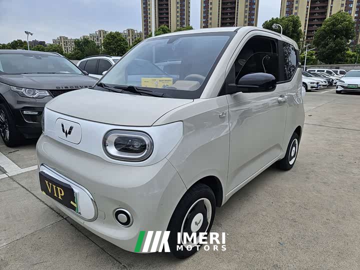 Wuling Hongguang MINIEV third generation 215km advanced version