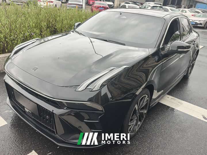 Lynk & Co 03 1.5TD DCT Pro