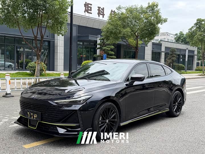 Changan UNI-V 1.5T sports version