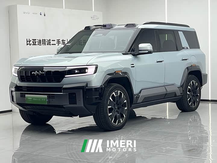 Fangchengbao Leopard 8 2025 Zhiyong flagship version 7 seats