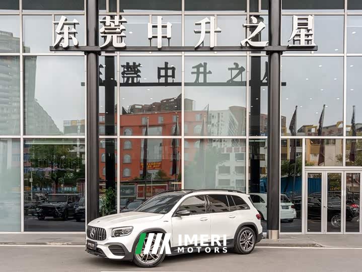 Mercedes-Benz GLB AMG 2021 AMG GLB 35 4MATIC