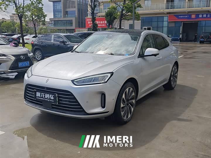 AITO Wenjie M5 extended range four-wheel drive performance version
